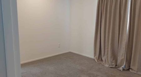 Modern, Fresh & Perfectly Positioned - Photo 2