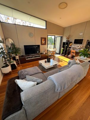 Double Bay - Photo 1