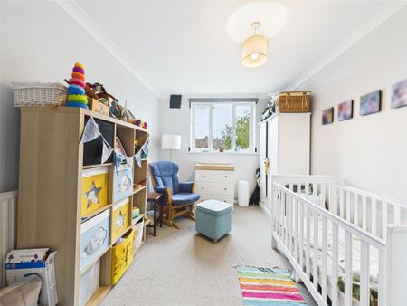 Clifden Court, Twickenham, London, TW1 - Photo 5