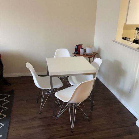 811 Helmcken St. Vancouver BC Canada - - Photo 4