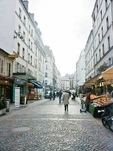 Logement à Paris, Location meublée - Photo 3