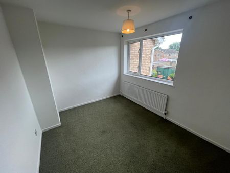 Langley, Peterborough, Bretton - Photo 3