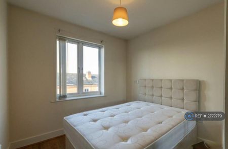 1 bedroom flat to rent - Photo 4