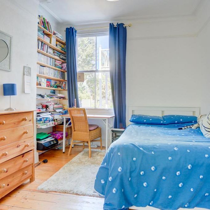 4 bedroom semi-detached house to rent - Photo 1