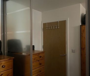 1 Bed Flat, John Thornycroft Road, SO19 - Photo 5