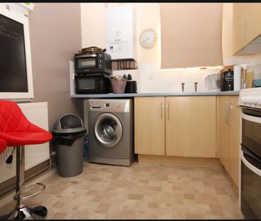 1 bedroom flat to rent - Photo 6
