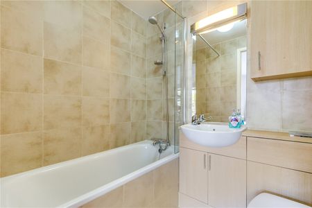 Brompton Park Crescent, Fulham, SW6, London - Photo 4