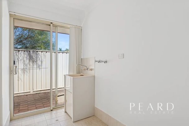 “Spacious 4x2 Family Gem in the Heart of Currambine” - Photo 1