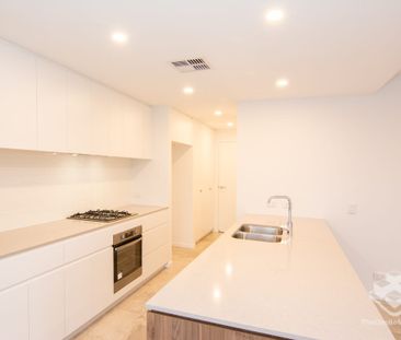 Breaking Lease for Rent - STUNNING TOWNHOME FOR RENT - Photo 6
