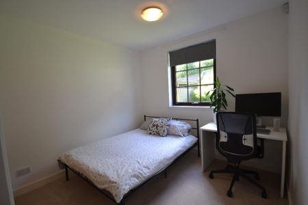 2 bedroom flat to rent - Photo 5