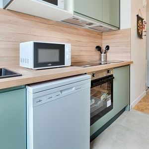 Splendide studio meublé tout équipé - Photo 2