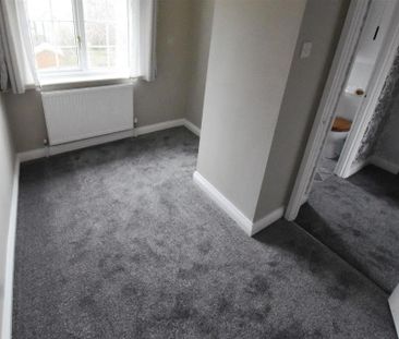 2 bedroom townhouse to rent - Photo 3