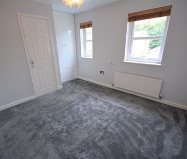 2 bedroom House To Let - Photo 2