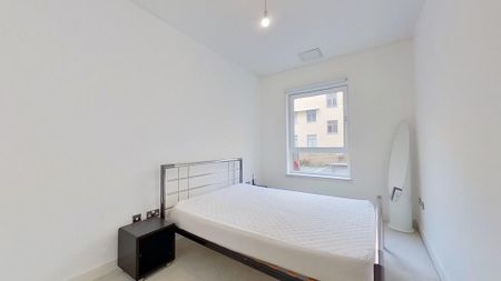 1 bedroom flat to rent - Photo 2