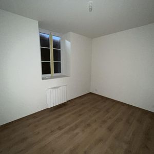 Location Appartement 2 pièces 32m² VONNAS 01540 - Photo 3