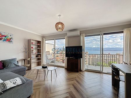 Beau T3 vue Mer et Montagne, - Photo 2