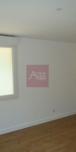 LOCATION APPARTEMENT STUDIO MEUBLÉ PROCHE CENTRE - LA CHAMBERTE - Photo 3