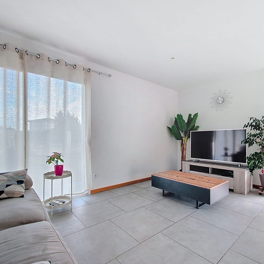 Location Maison 5 pièces 159m² AUDENGE 33980 - Photo 1