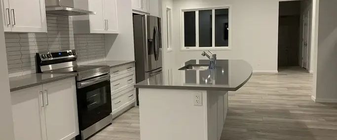 Cozy Duplex in Yorkville | Calgary - Photo 1