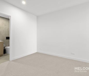 RESOT STYLE TWO BEDROOMS AT M-CITY - UNFURNISHED - Photo 6