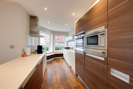 Poseidon Court, E14 3UG, London - Photo 5