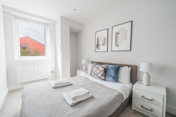 1 bedroom serviced apartment to rent - Photo 1