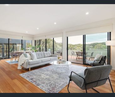 Stylish, Sustainable Coastal Living - Photo 2