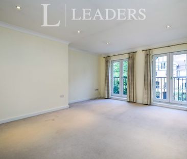 2 bedroom apartment to rent Charterhouse Area, Godalming - Photo 1