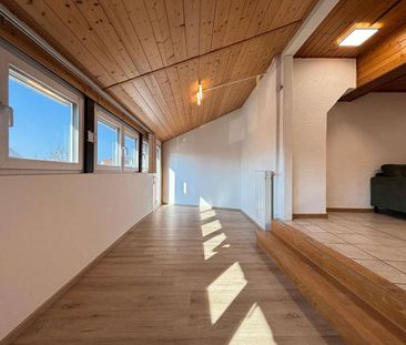 Otterbach - Reiheneckhaus mit 5 ZKB, 2,5 Bäder, Carport, Garten, Kamin - Foto 5