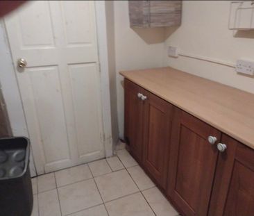 Studio Flat, Eastern Avenue, RG1 - Photo 2