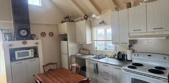 🌟 Magnifique 3 ½ lumineux | Chauffé/Éclairé | Secteur tranquille - Photo 2