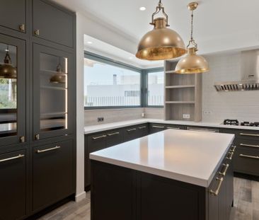 5 Bedroom House with swimming pool, Carnaxide, Oeiras - Photo 2