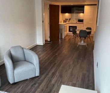 1 bedroom apartment to rent - Photo 2