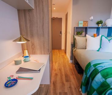 1 bedroom in a flat share to rent - Photo 3