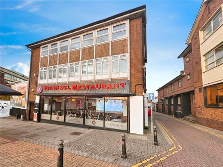 2 bedroom flat to rent - Photo 3