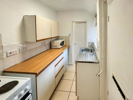 St Andrews Street, Lincoln - Photo 3