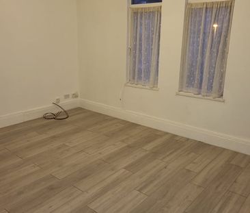 1 Bed Flat, Silver Birch Road, B24 - Photo 4