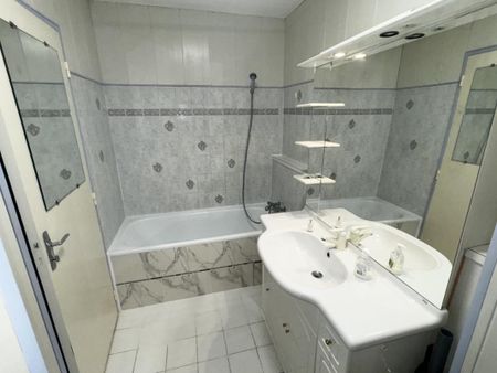 Appartement T2 à louer - 54 m² - Photo 5