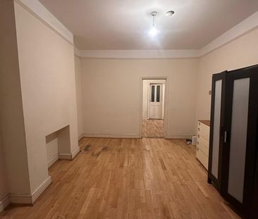 1 Bed Flat, Mayfair Avenue, IG1 - Photo 1