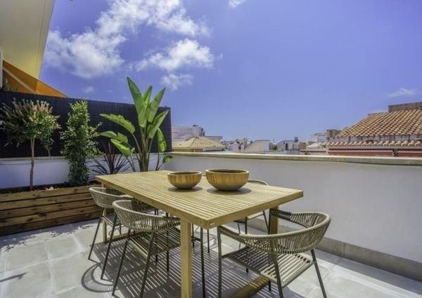 2 bedroom luxury penthouse for rent in Sitges, Spain