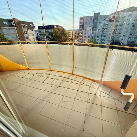 Pronájem bytu 2+kk s balkonem a parkovacím stáním, Olomouc – Fischerova - Photo 1