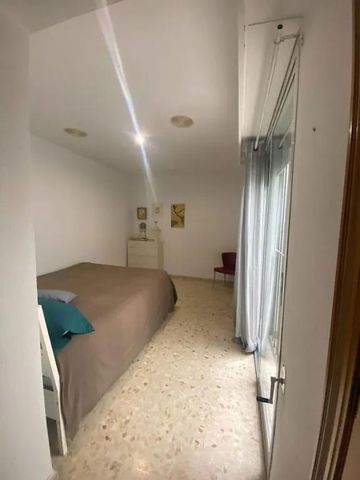 Carrer del Periodista José Ombuen, Valencia, Valencian Community 46010 - Photo 3