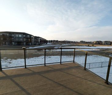 (PN530-1)Spacious 3-Bedroom Home + Two Dens in Walker Lakes — Edmon... - Photo 4