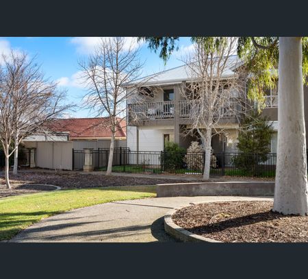 8/11 Sutherland Road, Ferryden Park, SA 5010 - Photo 2