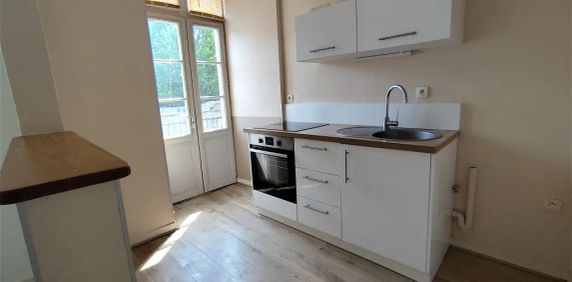 Location appartement 2 pièces - 44m² à Treguier (22220) - Photo 2