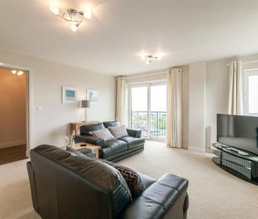 2 bedroom flat to rent - Photo 3