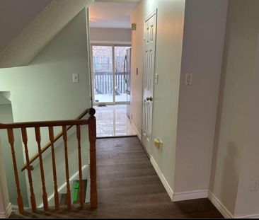 For Lease - 75 Strathaven Drive Unit# 14, Mississauga, Ontario - Photo 6