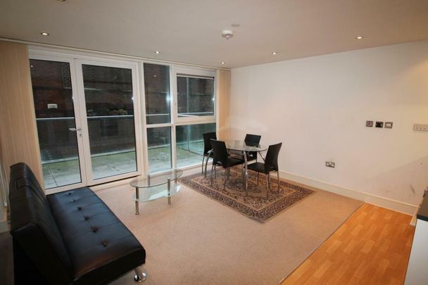 1 bedroom flat to rent - Photo 1