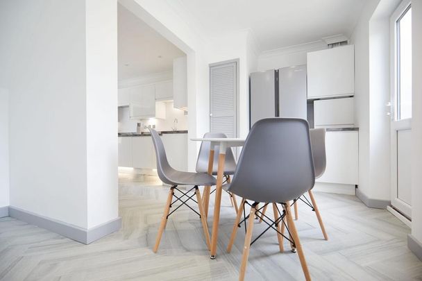 5 bedroom terraced house to rent - Photo 1