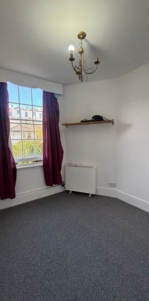 Lansdowne Place, Hove - Photo 1